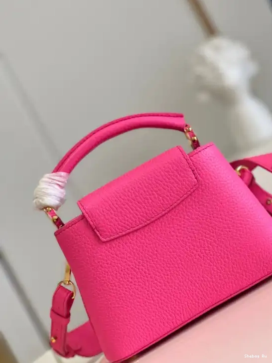 VUITTON LOUIS MINI CAPUCINES 0514